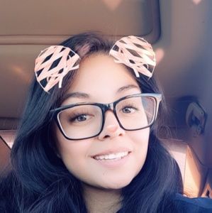 Meet your Posher, Erika